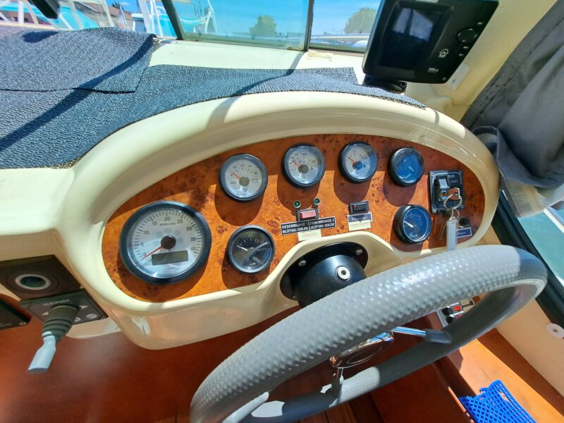 Nicols Sixto 2012 / Moteur 1200 h / Bateau propriétaire
