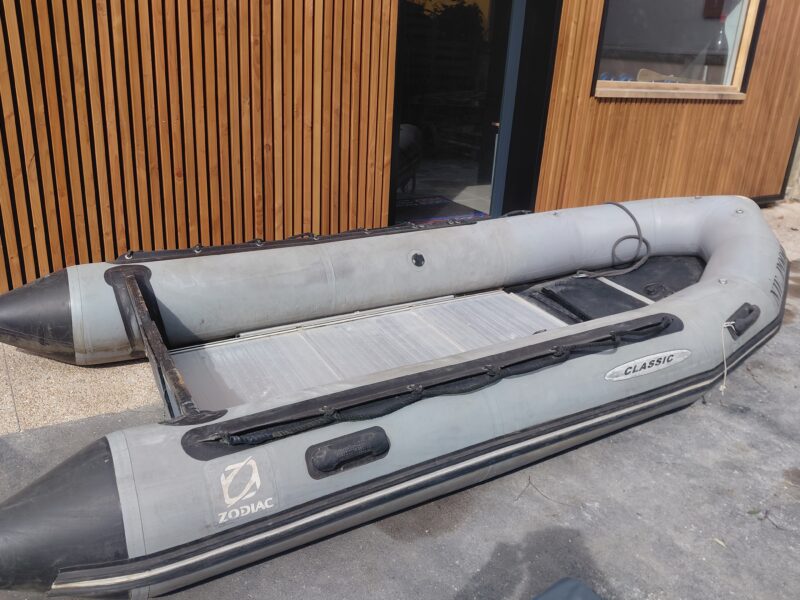 Zodiac Mark II – 4,20 m – Plancher aluminium – Sans moteur