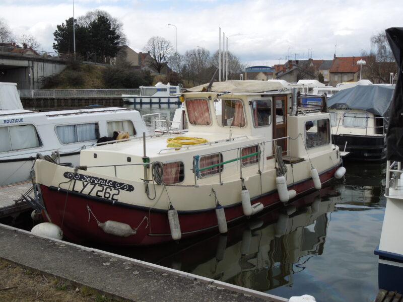 Péniche / pénichette locaboat 930