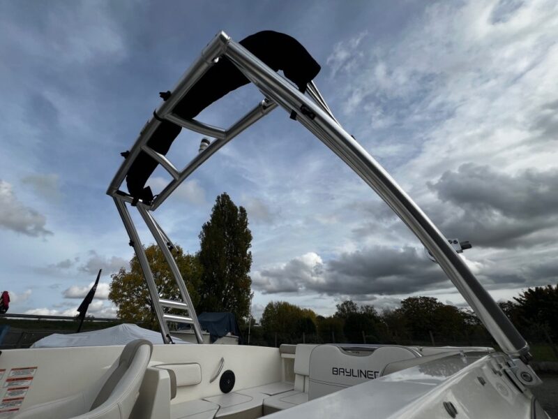 Bateau Bayliner VR6 Inboard 250 CV