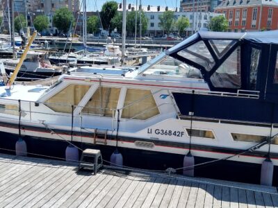A saisir cause deces vedette fluviale ou maritime, habitable a l'annee