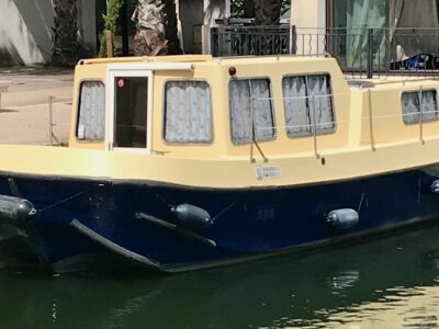 A VENDRE BATEAU FLUVIAL RENAUD 8000